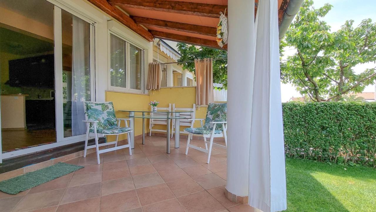 Appartamento Roko Novigrad Istria Esterno foto